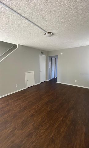 1506 E HUMPHREY STREET B, Tampa, FL 33604