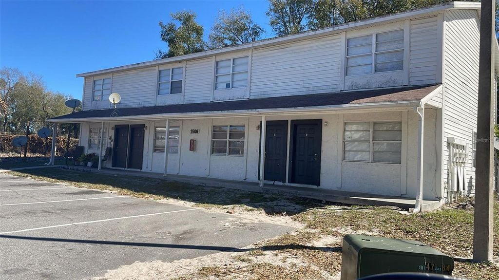 1506 E HUMPHREY STREET B, Tampa, FL 33604