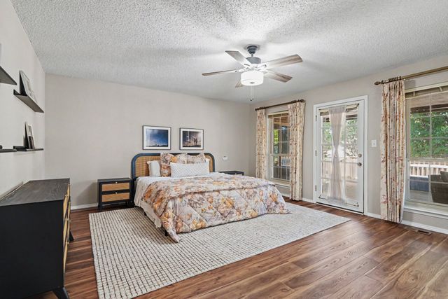 8008 S Lakewood Avenue, Tulsa, OK 74136