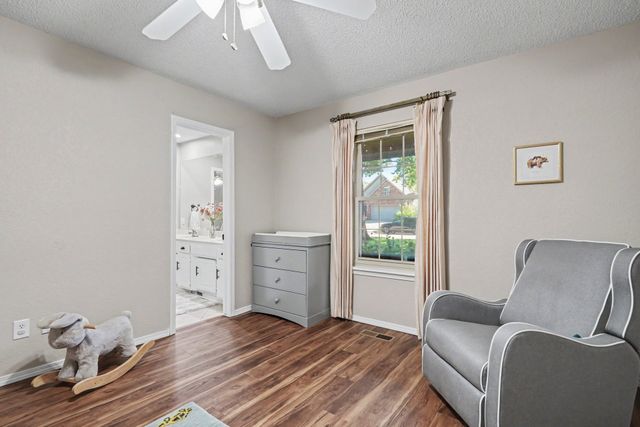 8008 S Lakewood Avenue, Tulsa, OK 74136