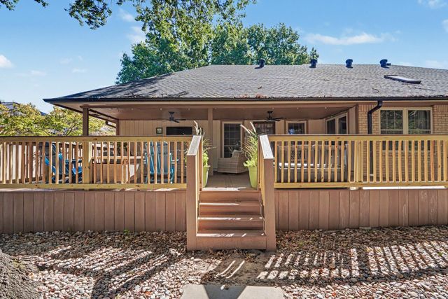 8008 S Lakewood Avenue, Tulsa, OK 74136