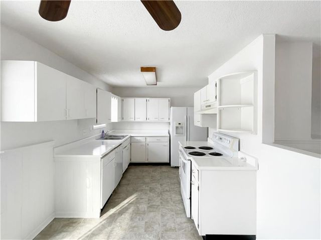 5342 N Palmer Avenue, Kansas City, MO 64119