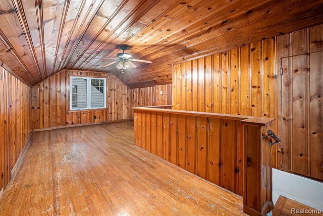 12080 Heyden Street, Detroit, MI 48228