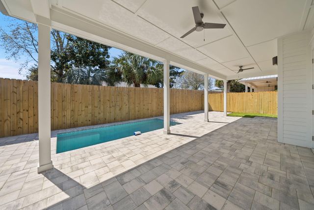 21701 Marlin Avenue, Panama City Beach, FL 32413