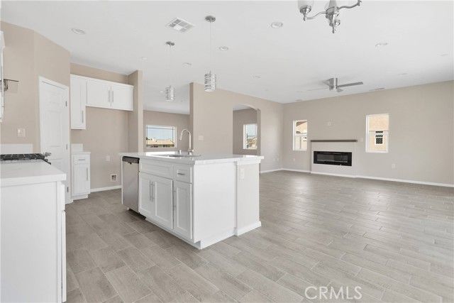 16305 Teton Street, Victorville, CA 92395