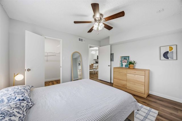 2121 Hepburn Street 1212, Houston, TX 77054