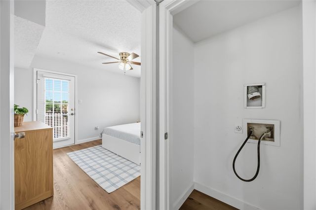 2121 Hepburn Street 1212, Houston, TX 77054