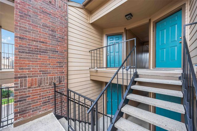 2121 Hepburn Street 1212, Houston, TX 77054