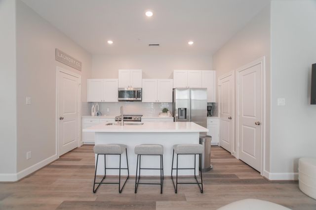 504 Nursery Road 3206, The Woodlands, TX 77380