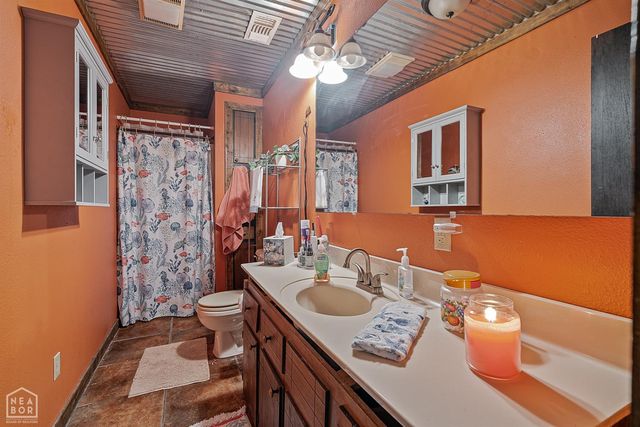 581 County Road 753, Jonesboro, AR 72405