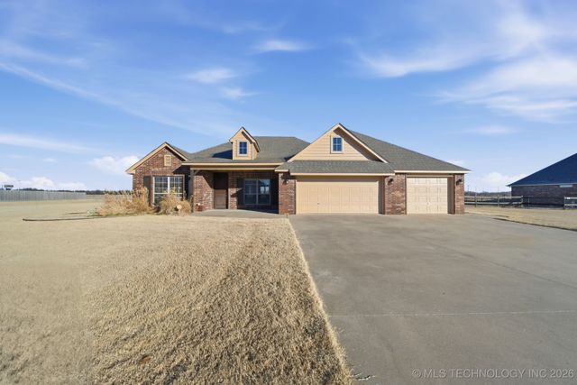 5925 E 145th Street North, Collinsville, OK 74021