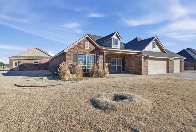 5925 E 145th Street North, Collinsville, OK 74021