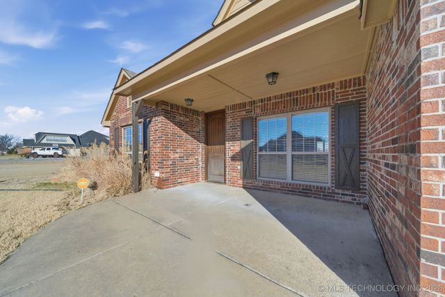 5925 E 145th Street North, Collinsville, OK 74021