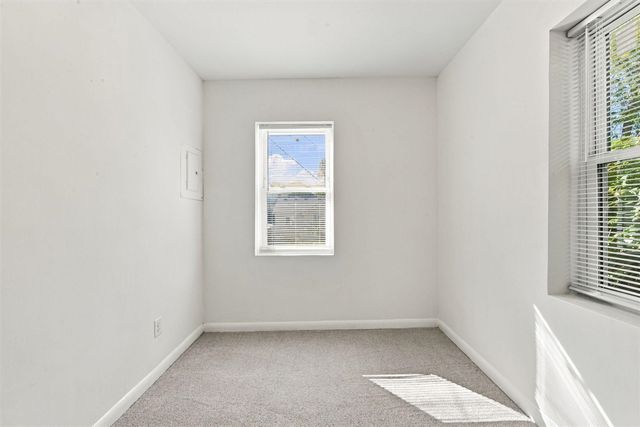 118 Dekalb Street, Walled Lake, MI 48390