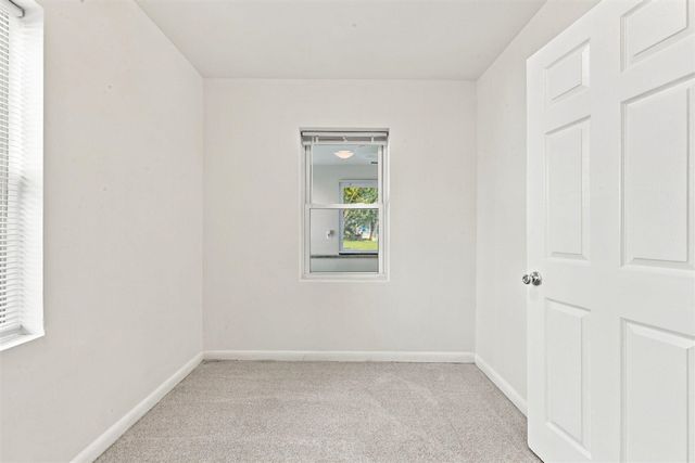118 Dekalb Street, Walled Lake, MI 48390