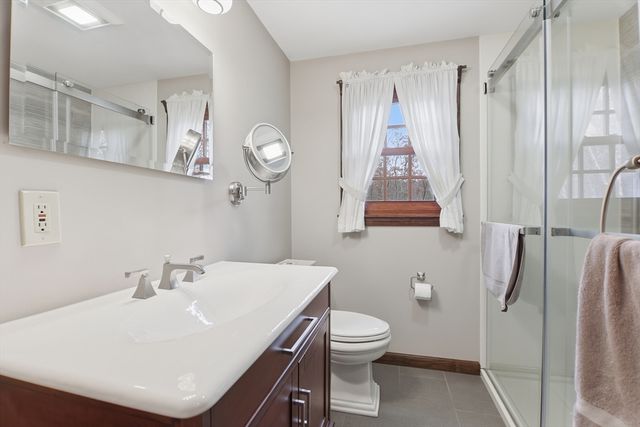 150 Stafford Hollow Rd, Monson, MA 01057