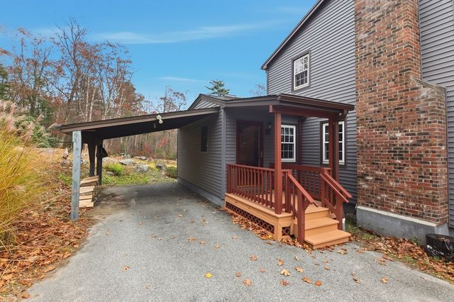 150 Stafford Hollow Rd, Monson, MA 01057