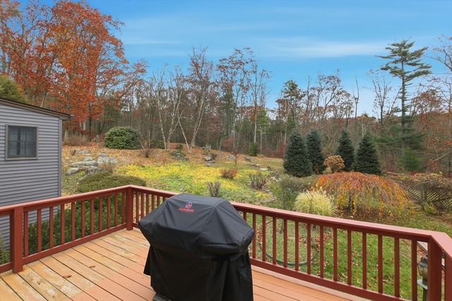 150 Stafford Hollow Rd, Monson, MA 01057