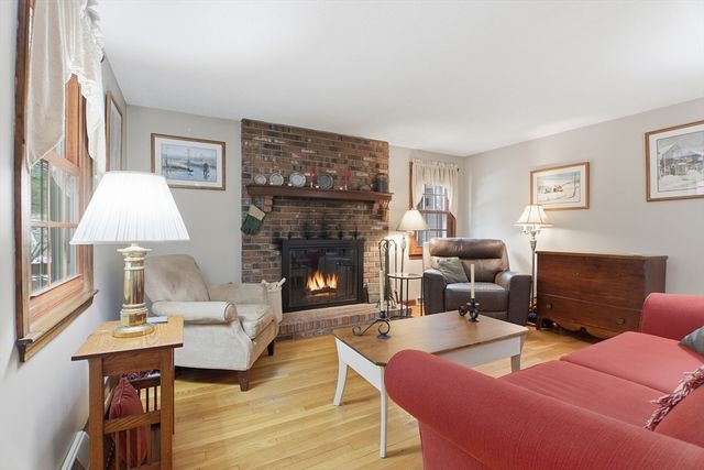 150 Stafford Hollow Rd, Monson, MA 01057