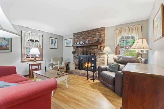 150 Stafford Hollow Rd, Monson, MA 01057