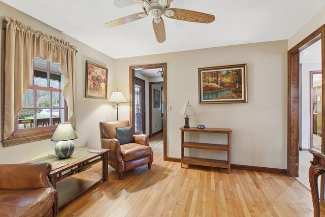 150 Stafford Hollow Rd, Monson, MA 01057