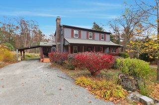 150 Stafford Hollow Rd, Monson, MA 01057