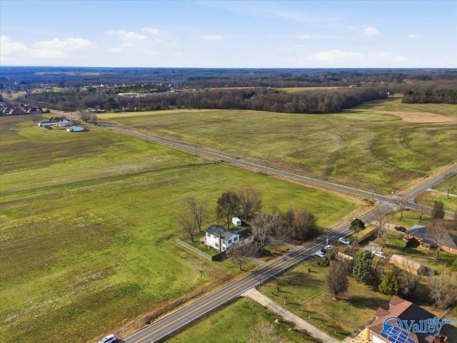 15925 Mcculley Mill Road, Athens, AL 35613