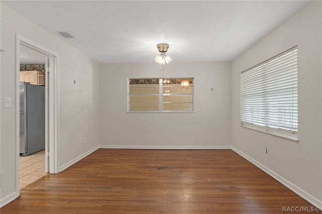 7821 S Baker Avenue, Floral City, FL 34436