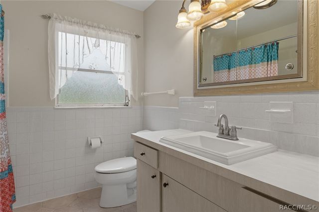 7821 S Baker Avenue, Floral City, FL 34436