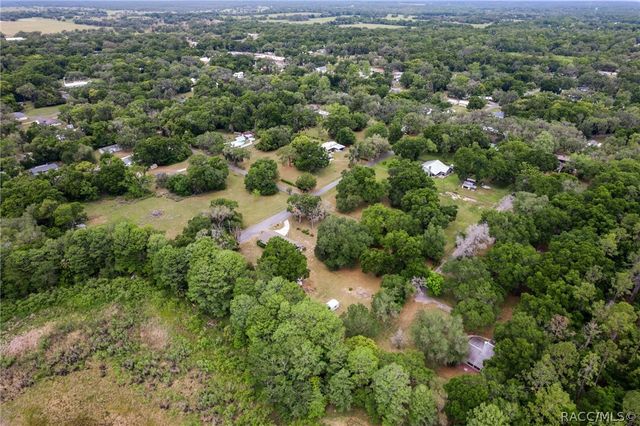 7821 S Baker Avenue, Floral City, FL 34436