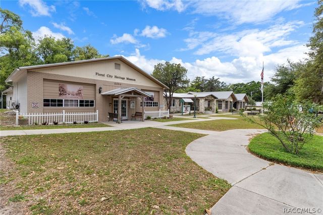 7821 S Baker Avenue, Floral City, FL 34436