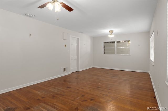 7821 S Baker Avenue, Floral City, FL 34436