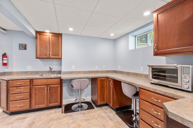 4 Knife Shop Lane, Sharon, MA 02067