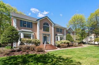 4 Knife Shop Lane, Sharon, MA 02067