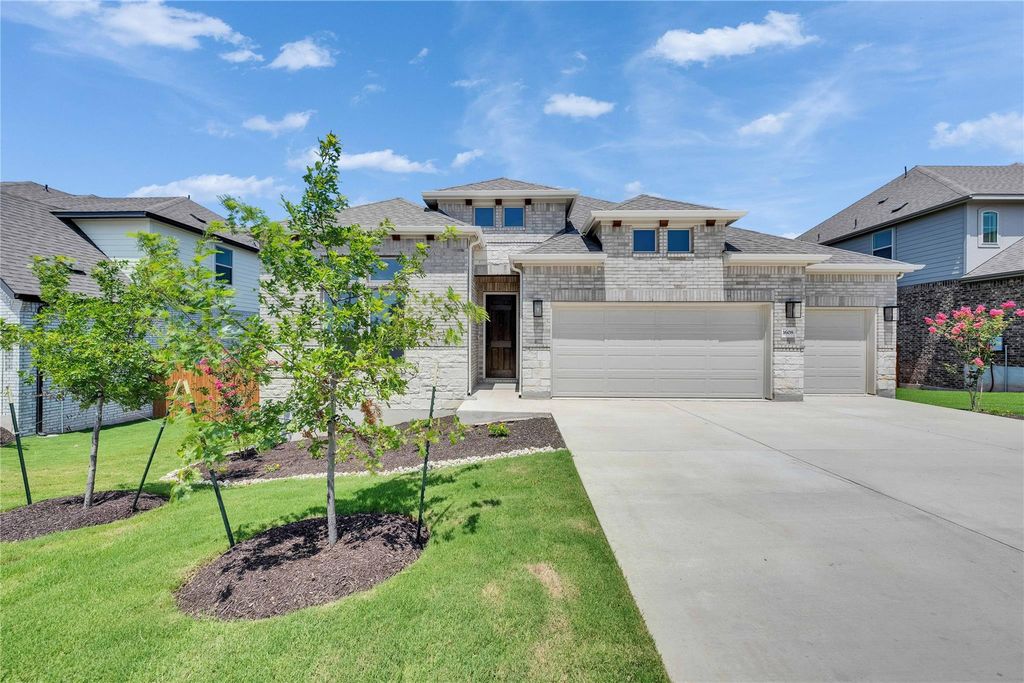 1608 Scenic Heights LN, Georgetown, TX 78628