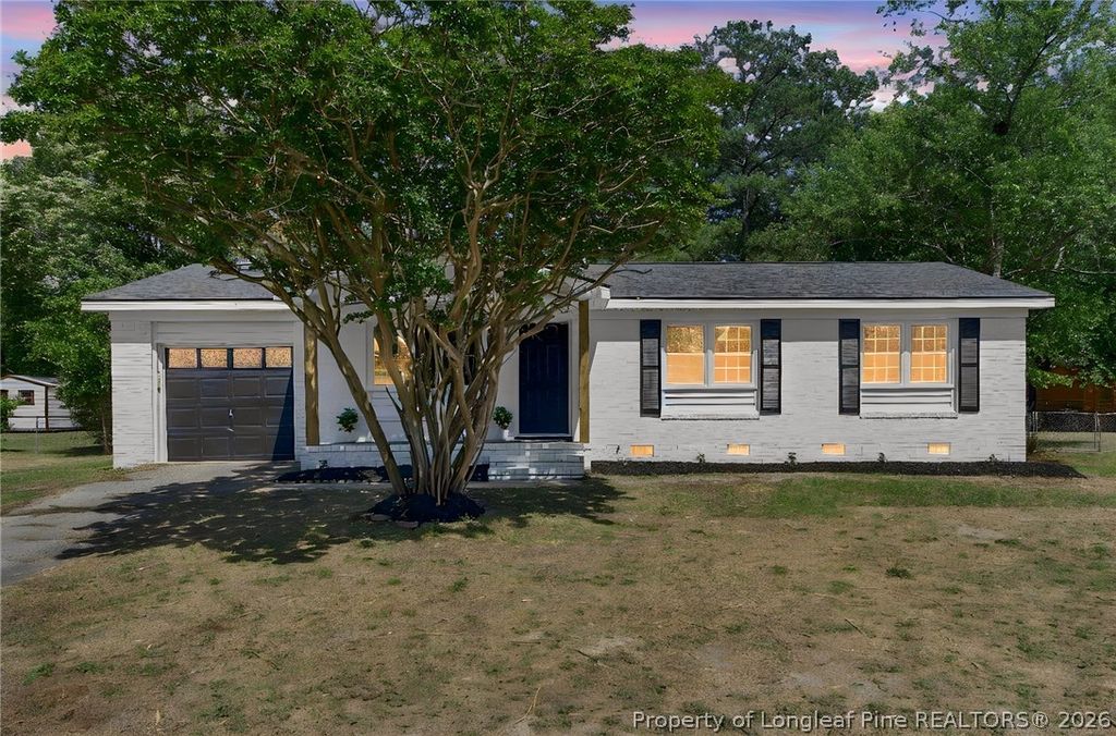 1609 Grandview Drive, Fayetteville, NC 28314 — exterior