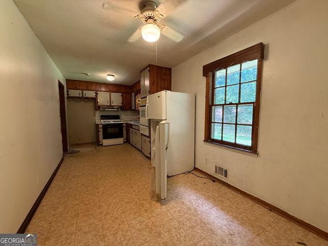 6597 King William Drive, Morrow, GA 30260