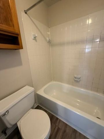 2636 Gwendolyn LN, Austin, TX 78748