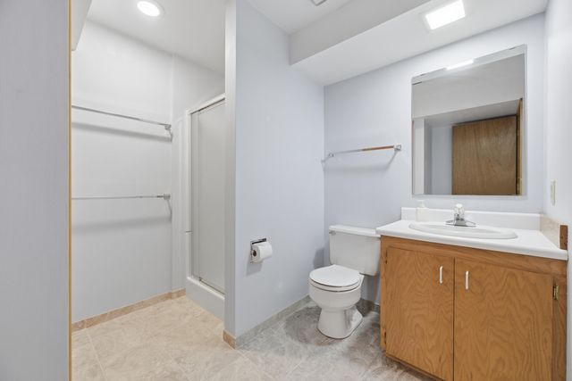 1615 HENRY Street, Council Bluffs, IA 51503