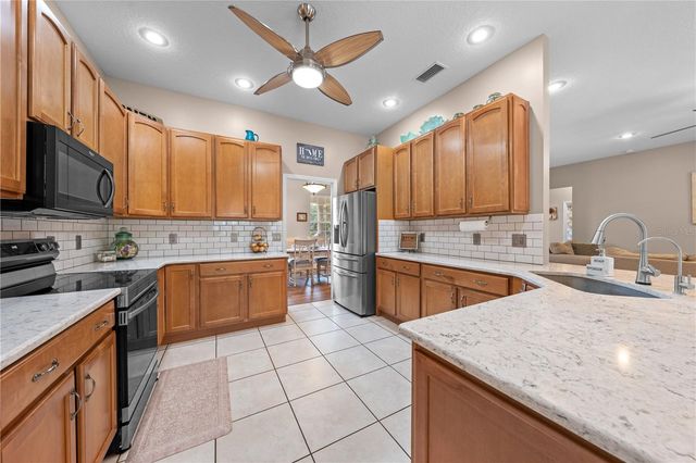 1803 CHARLES COURT, St Cloud, FL 34771