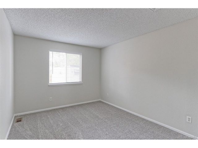 2433 Wolf Creek Dr, Brighton, CO 80601