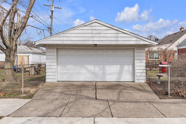 3370 Smith Street, Dearborn, MI 48124