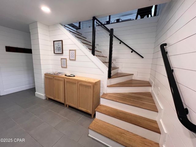 8208 Sunset Avenue, Panama City, FL 32408