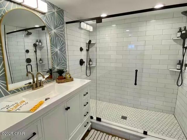 8208 Sunset Avenue, Panama City, FL 32408