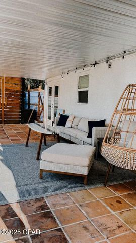 8208 Sunset Avenue, Panama City, FL 32408