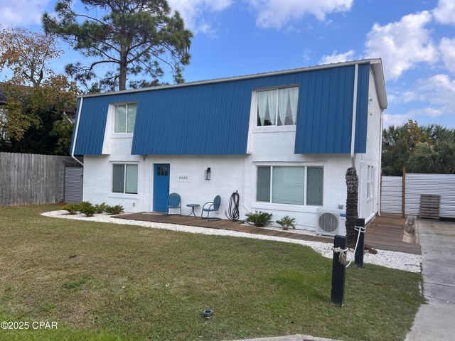 8208 Sunset Avenue, Panama City, FL 32408