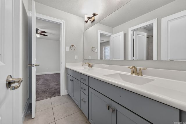 12103 Saddle Up, San Antonio, TX 78254