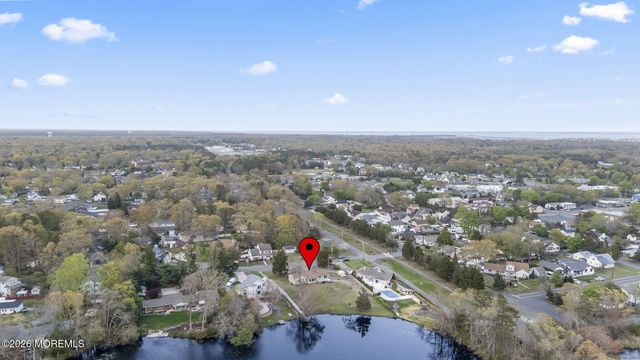 208 Lakeview Court, Forked River, NJ 08731