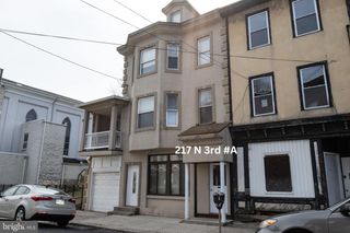 217 N 3RD ST #A, Pottsville, PA 17901