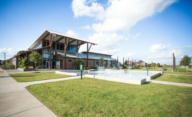 423 Yellow Dandelion Lane, Richmond, TX 77406